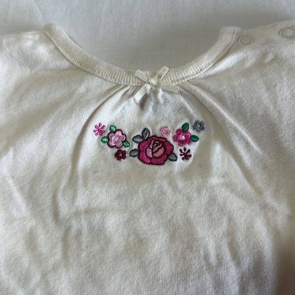 The Children's Place - long sleeve Cream and Pink Floral Kids Onesie Bodysuit - Picture 2 of 3